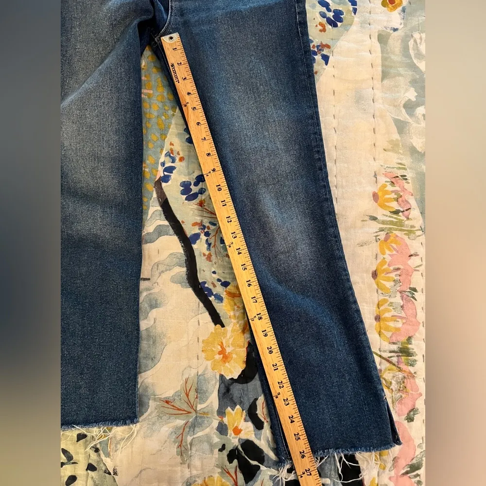 ZARA 6 Straight Leg Raw Hem Blue Jeans - Image 9