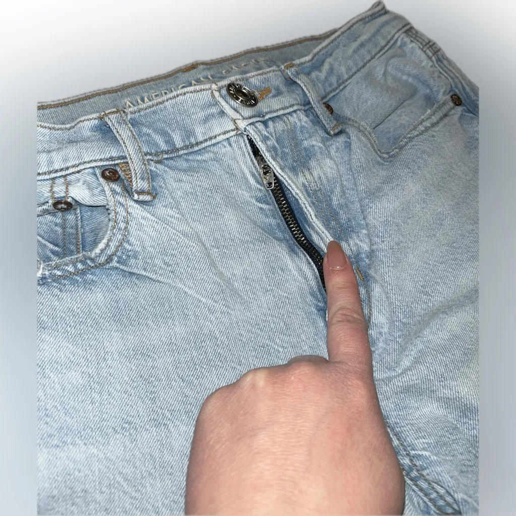 American Eagle Outfitters 90s Wide Leg  Light Blue High Rise Baggy Denim Jeans 8 - Image 7