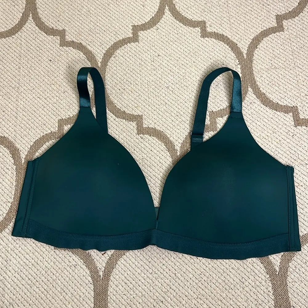 STRM line wireless molded cups bra Green Size undefined - Image 7