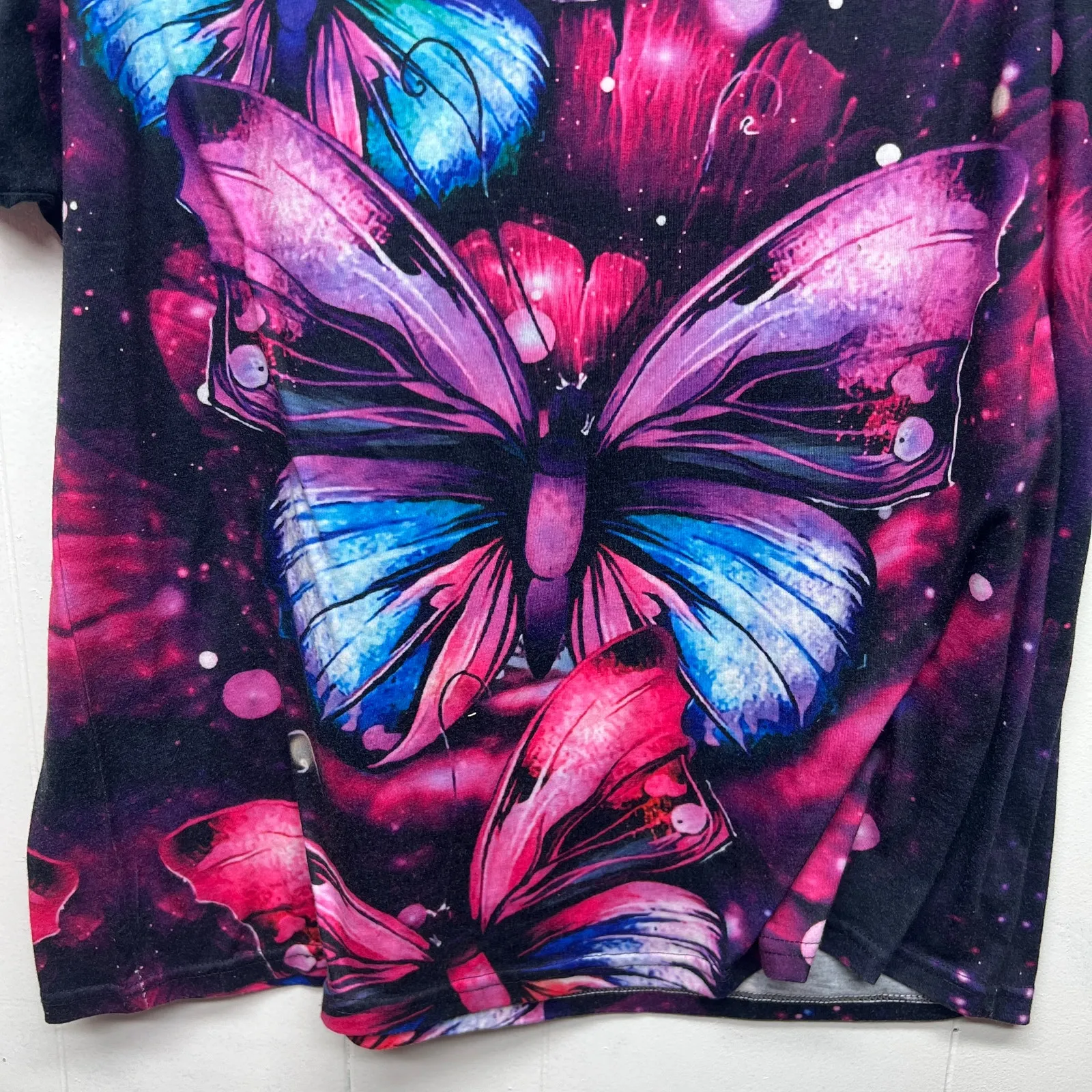 Butterfly Print Women's Short Sleeve Top Size XL Short Sleeve Art to Wear Pink - Image 3