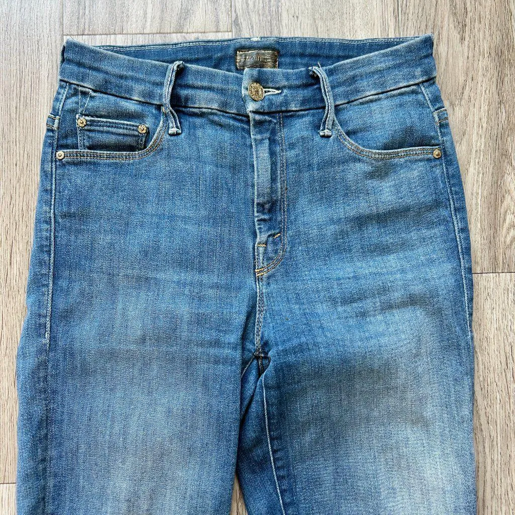 Mother High Waisted Looker Ankle Fray Jeans in Not Rough Enough Size 25 Blue - Image 4