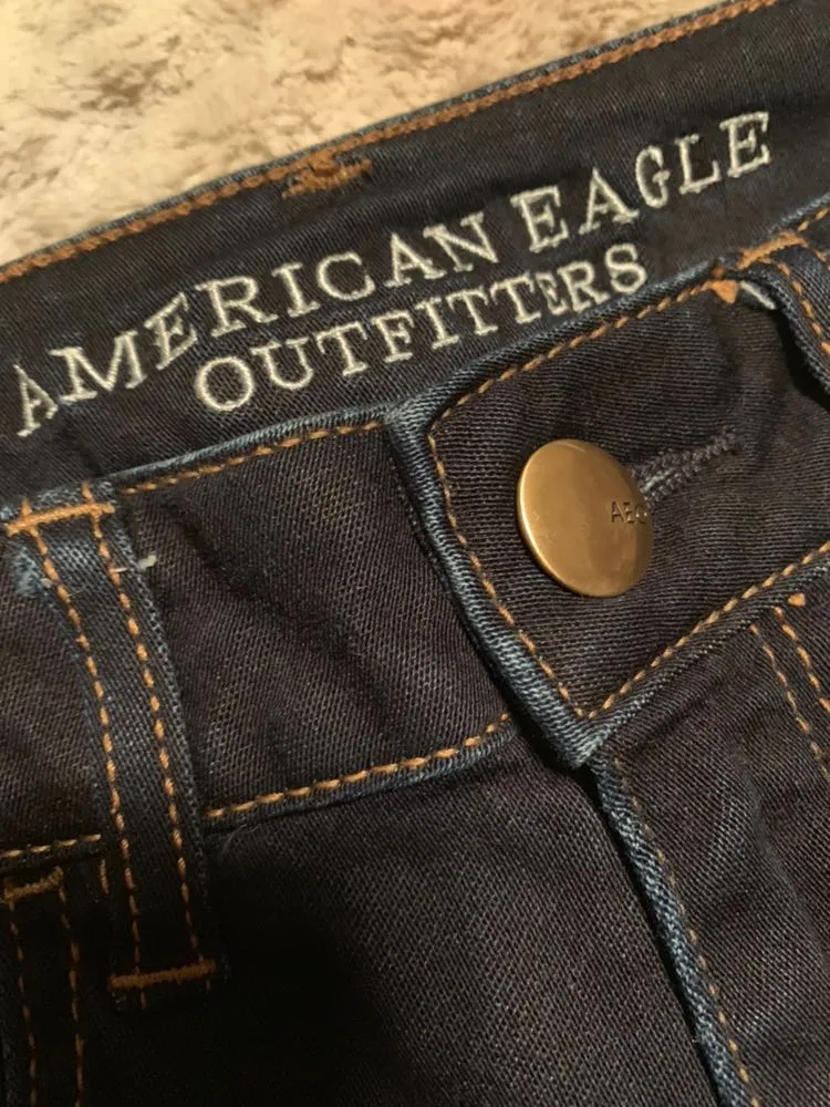 AEO Hi-Rise Raw Hem Shortie - Image 4