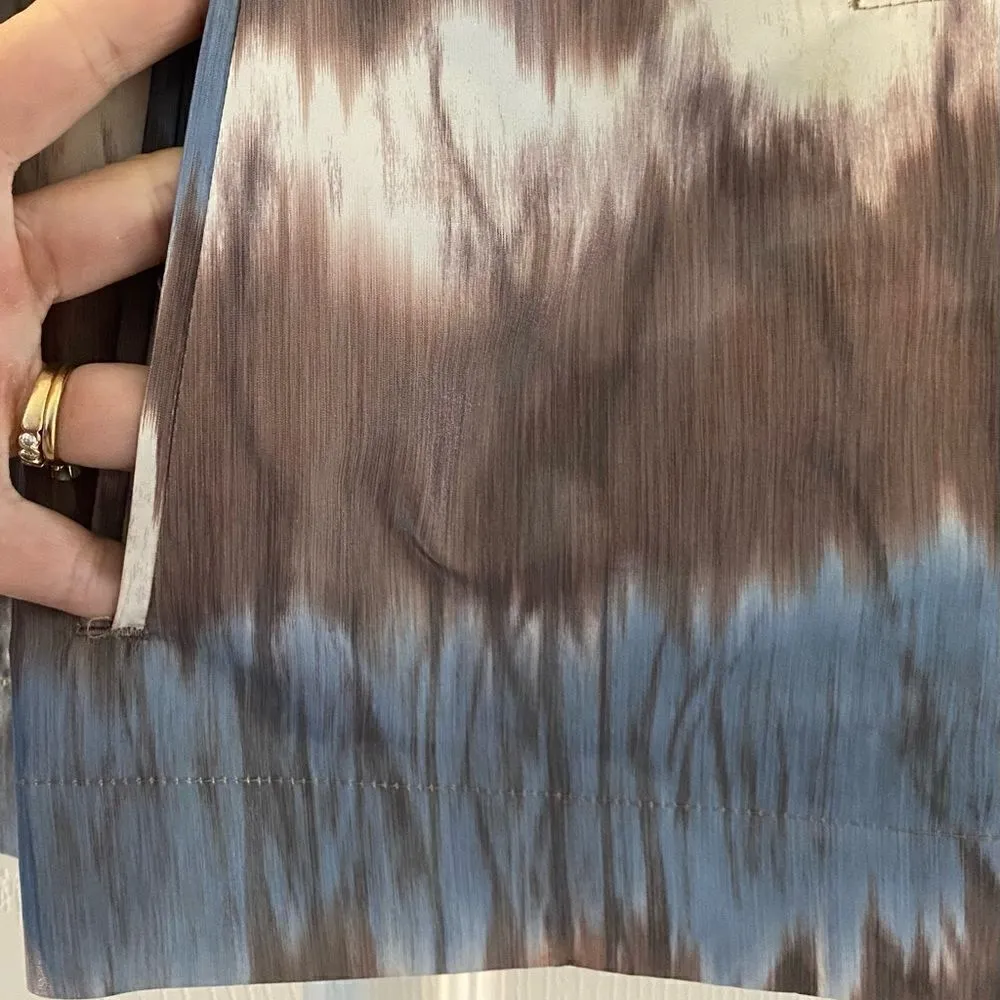 Chico's Ikat Tie Dye Blue Bron Lightweight Cropped Blazer Size 8 - Image 2