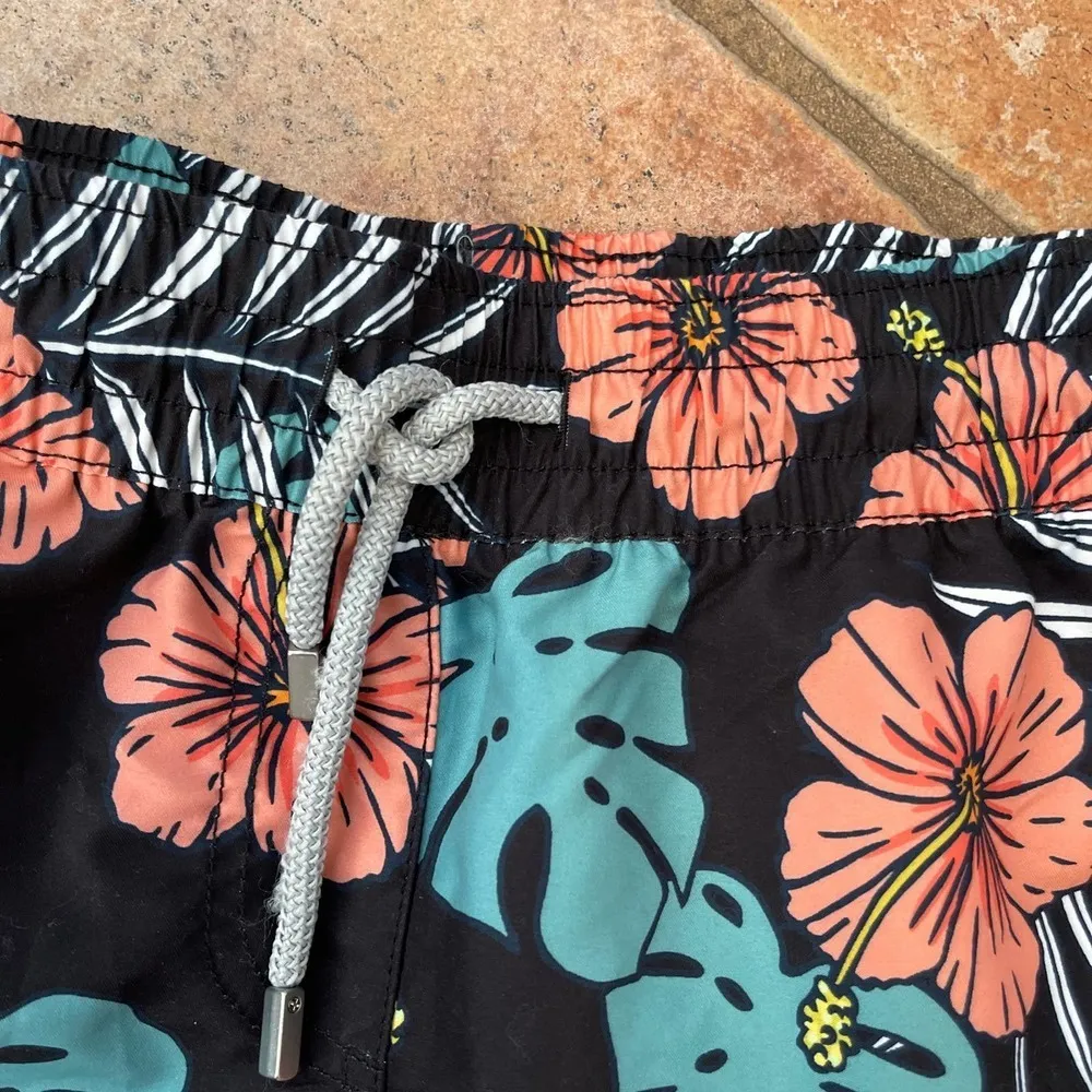 SURFCUZ floral board shorts size xl - Image 2