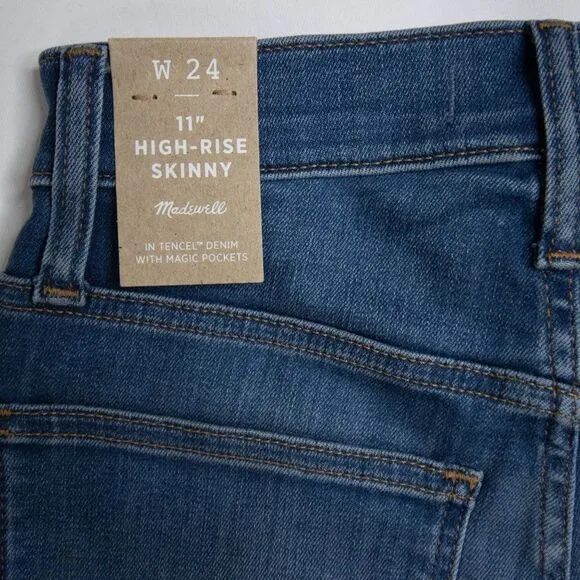 11" High-Rise‎ Skinny Jeans in Layne Wash - Image 5