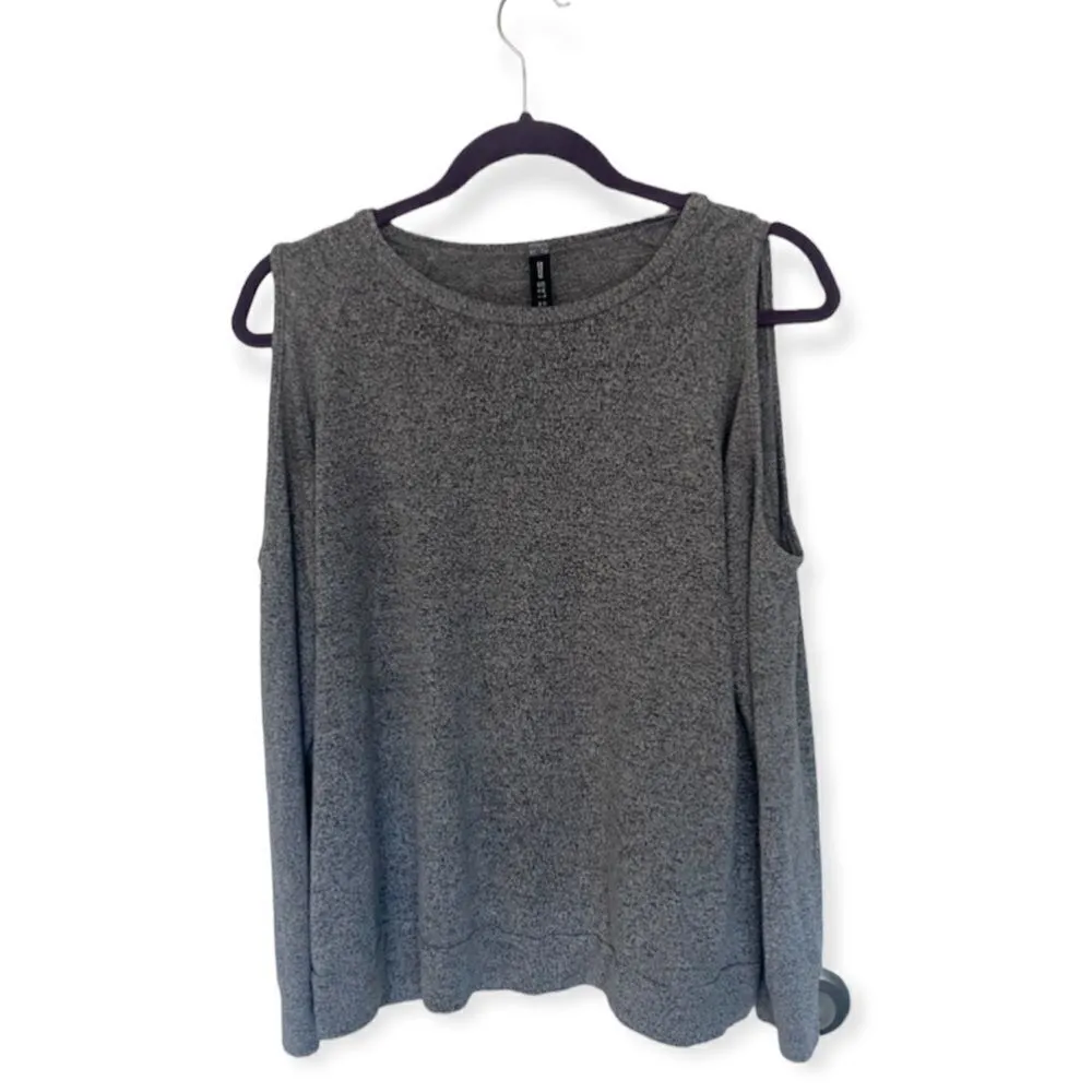 Design Lab Lord & Taylor SZ L grey cold shoulder pullover sweater Gray Size L - Image 3