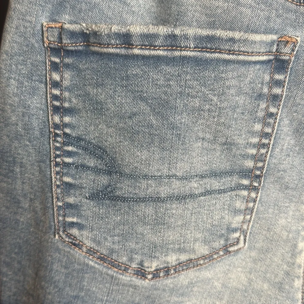 NWT American Eagle Outfitters Curvy Hi-Rise Shortie Stretch Jean Shorts Size 8 - Image 15