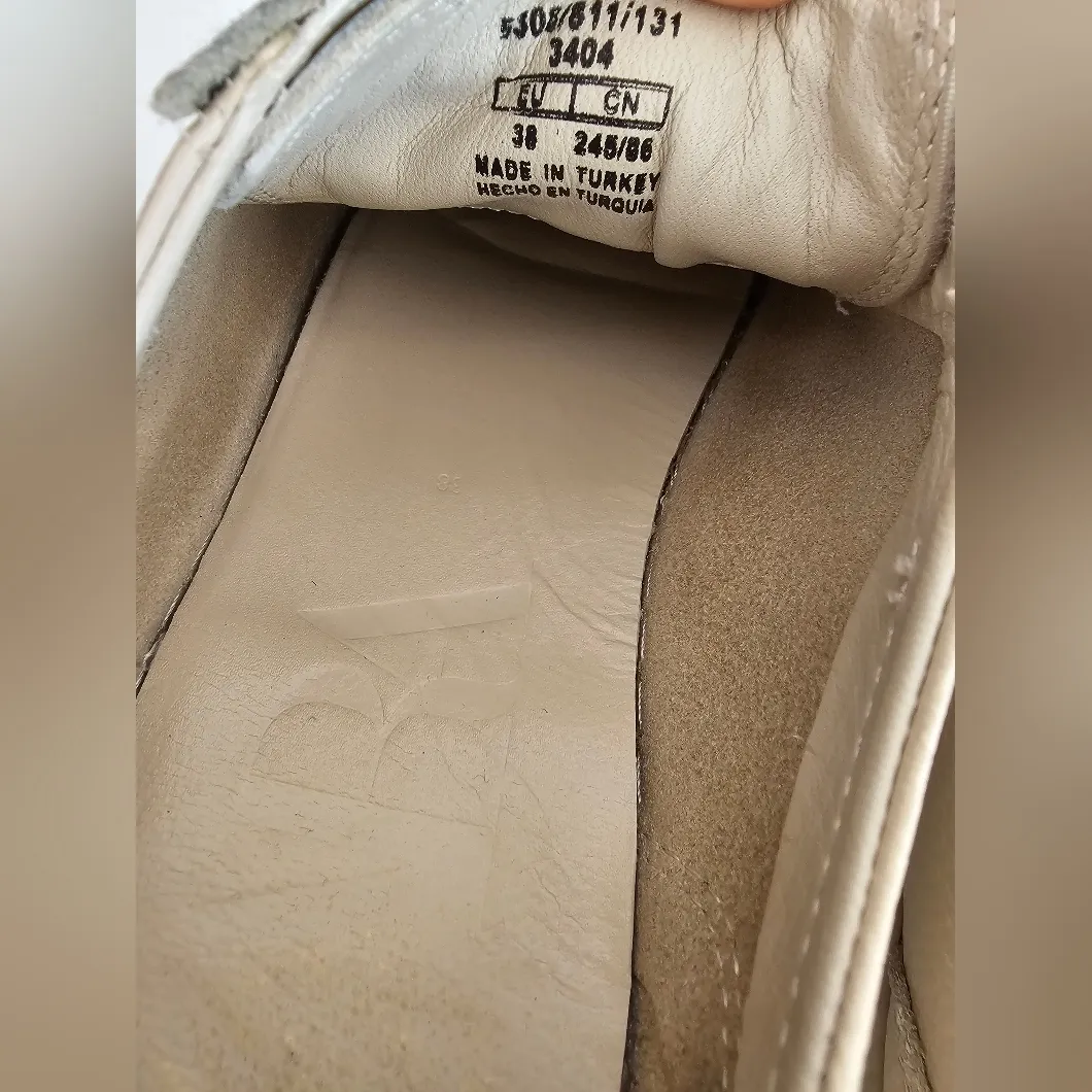 Zara Leather Beige Women's Sneakers Size 38 - Image 4