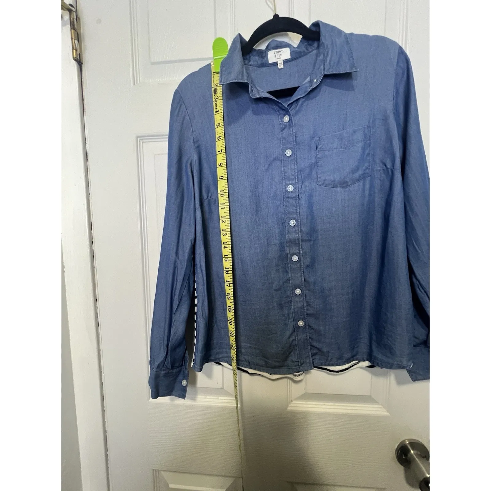 Crown Ivy Women’s Size Medium Petite Denim Button Down Shirt Black Striped Back - Image 5