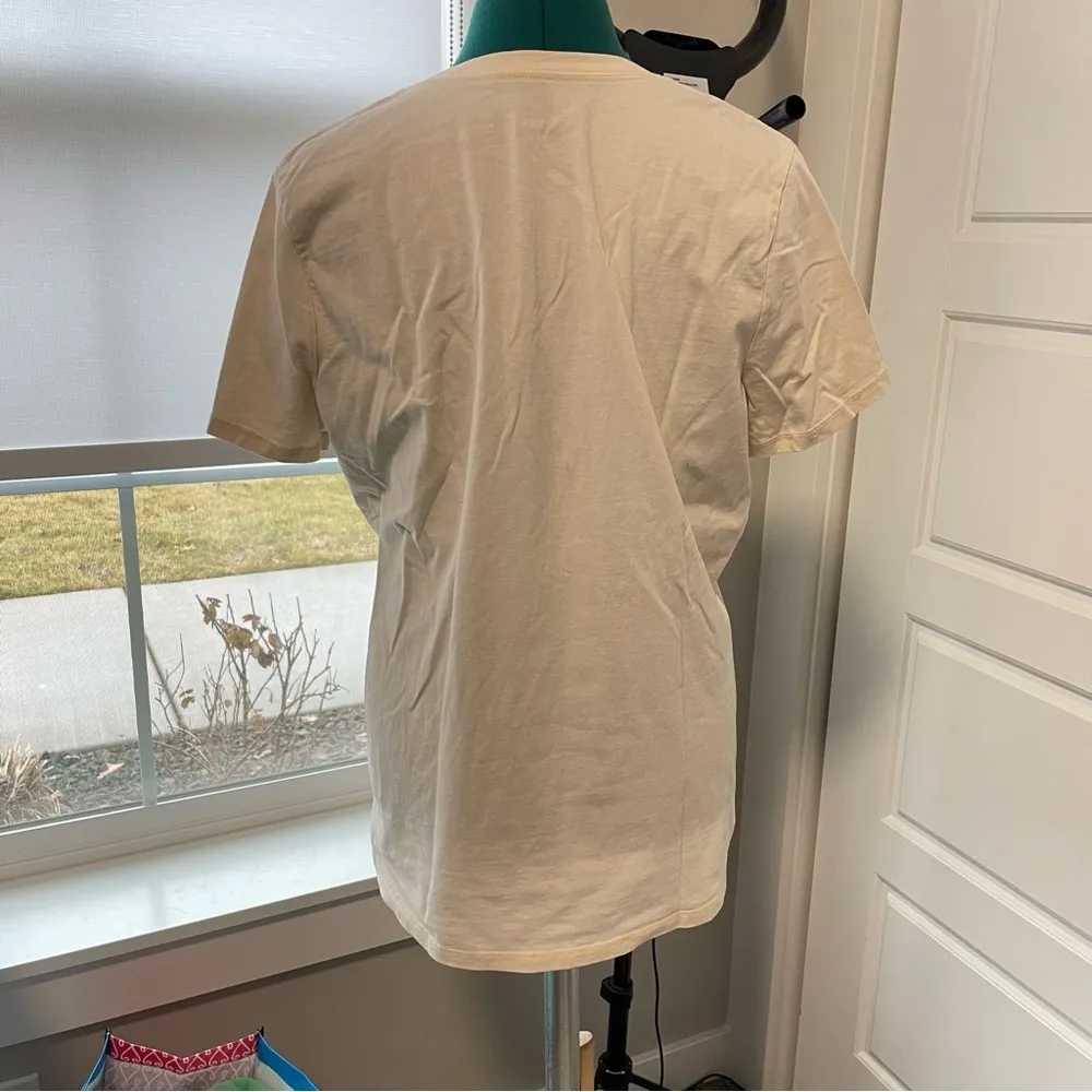 Nurture Nature Watering Pot Garden V-Neck Short Sleeve Tee Large - Image 5