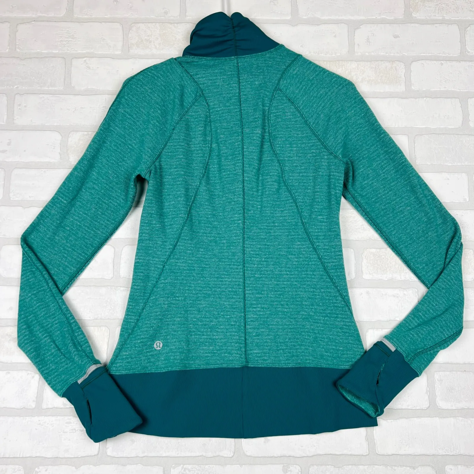 Lululemon Green Half Zip Top Thumbholes Athletic Activewear Jacket Size‎ 6 - Image 11