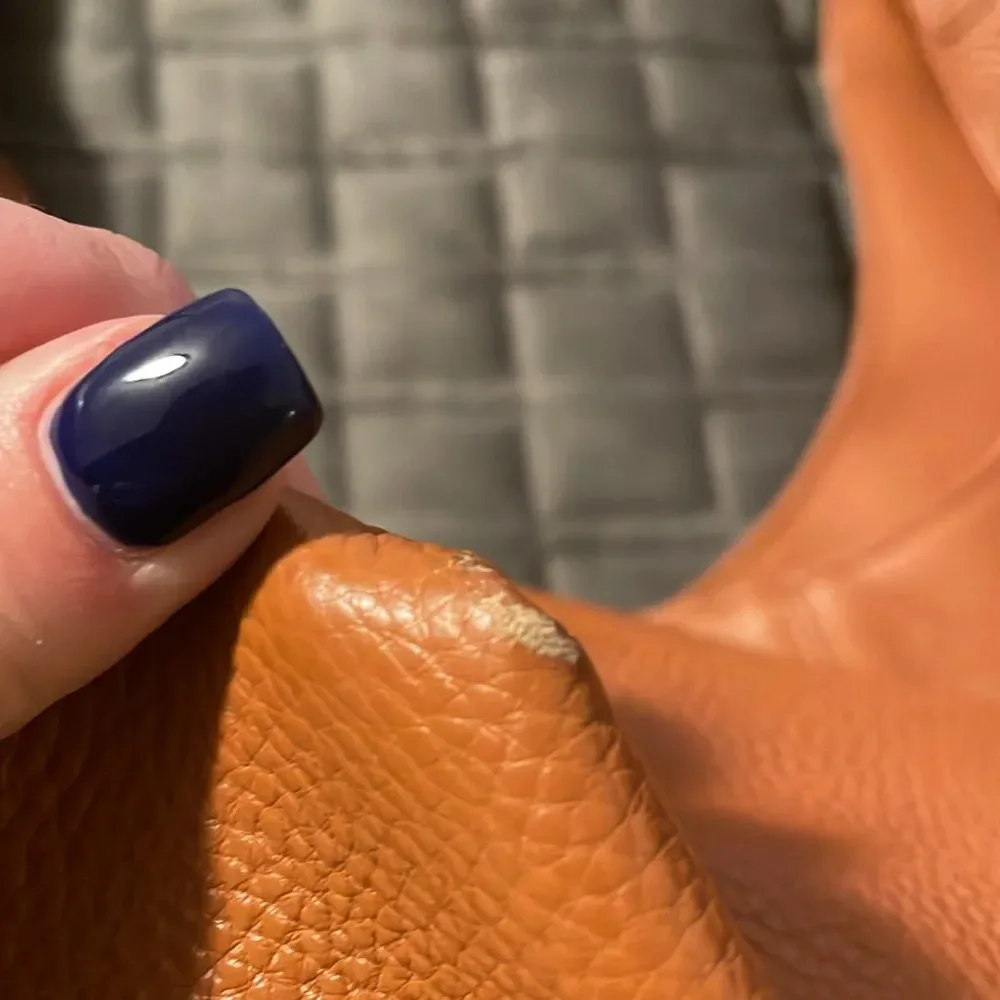 LAGGO Bella - Image 5