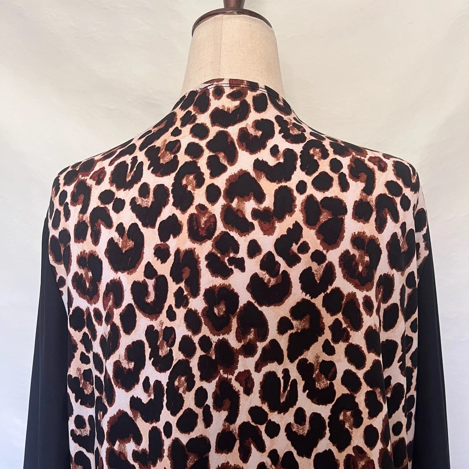 Slinky Brand Leopard Open Front Cardigan Sz M Indie Office Soft Grunge Neutral - Image 7