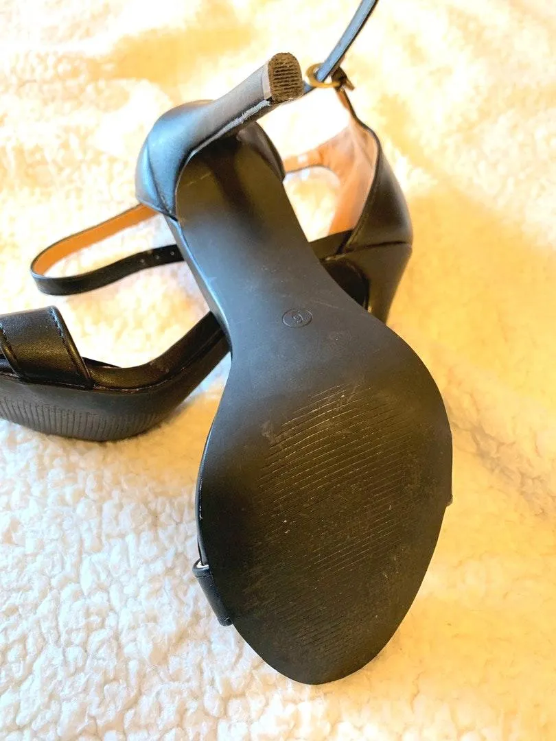 Black Heels - Image 3