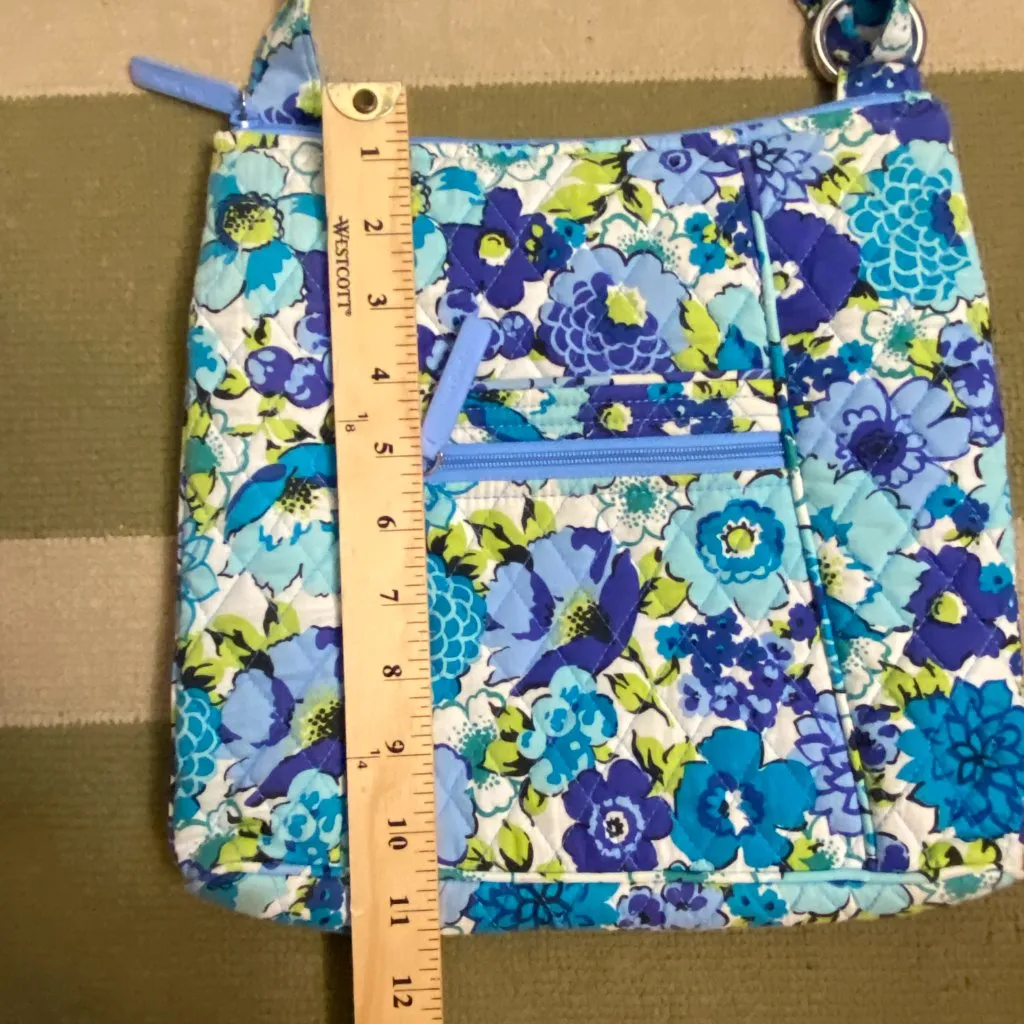 Vera Bradely Blueberry Blooms Hipster Crossbody Bag Purse Blue Floral Retired - Image 5
