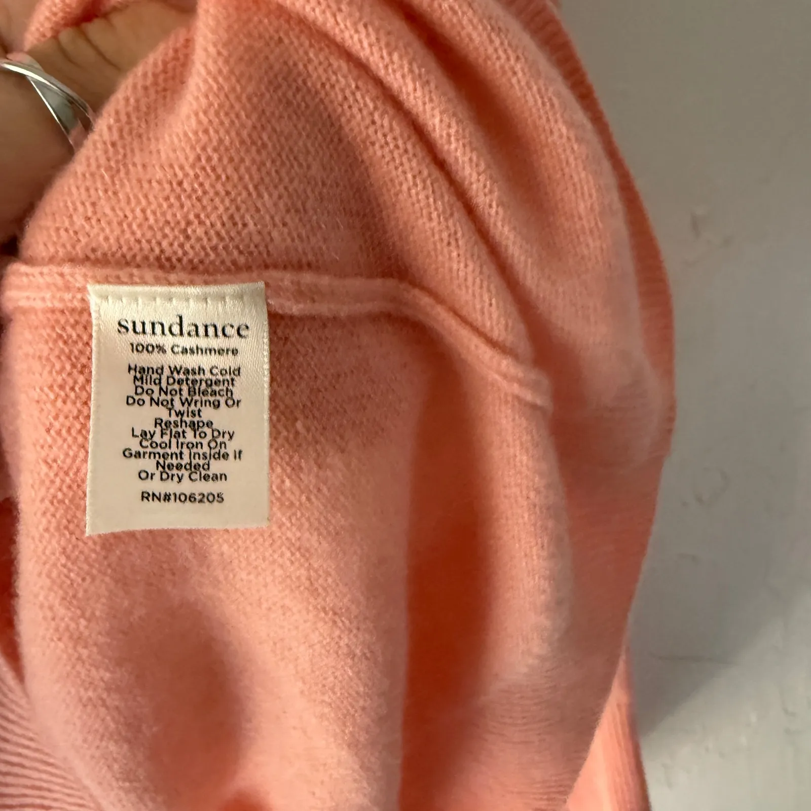 Sundance Women's Cashmere V Neck‎ Sweater Coral Pink Size Small Private Luxury - Image 6
