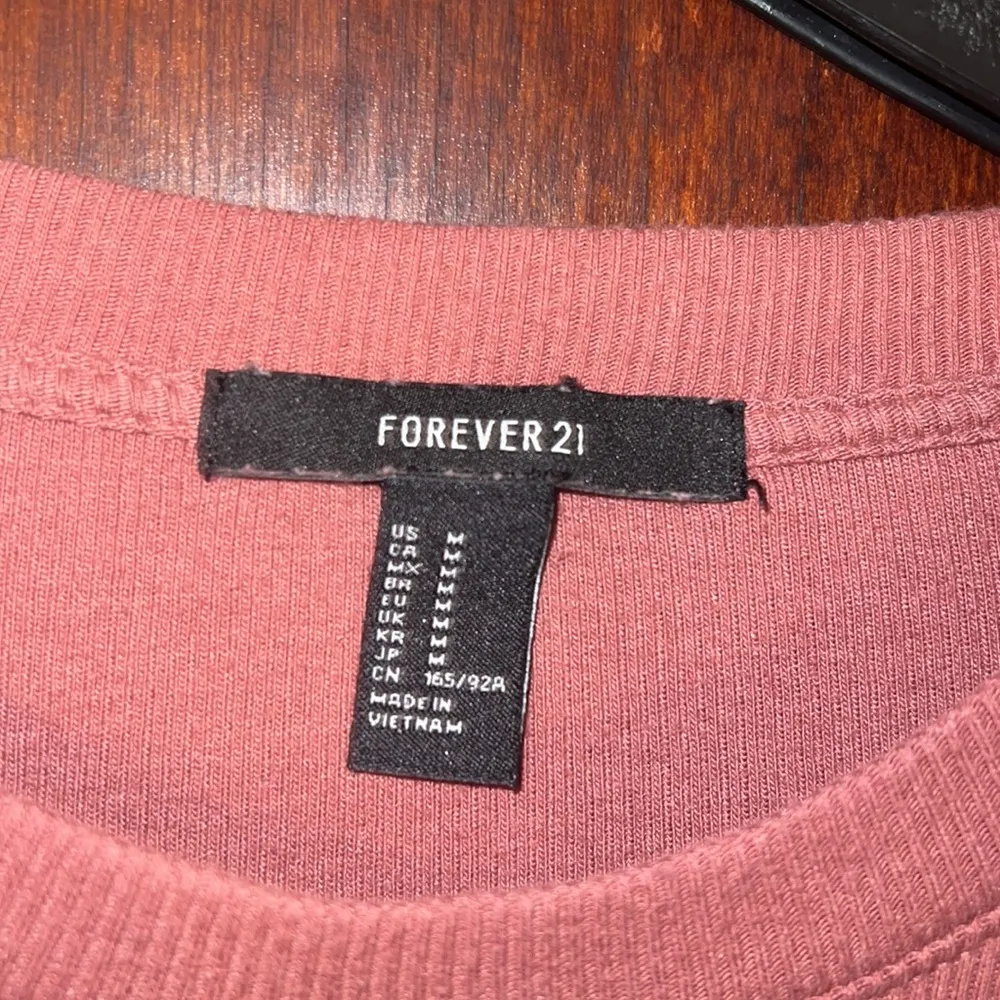 Forever 21 Pink Long Sleeve Woman’s Medium - Image 2