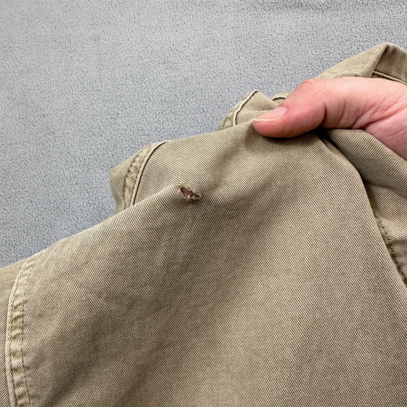 NWT Forever 21 Shirt Womens M Khaki Woven Button Up Chest Pockets Long Sleeve - Image 7