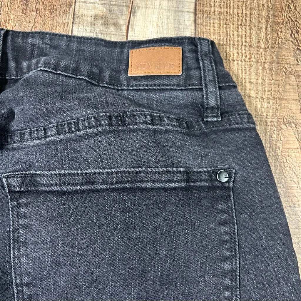 Judy Blue Capri Jeans 14W Black Capri Fit Stretch Denim - Image 6