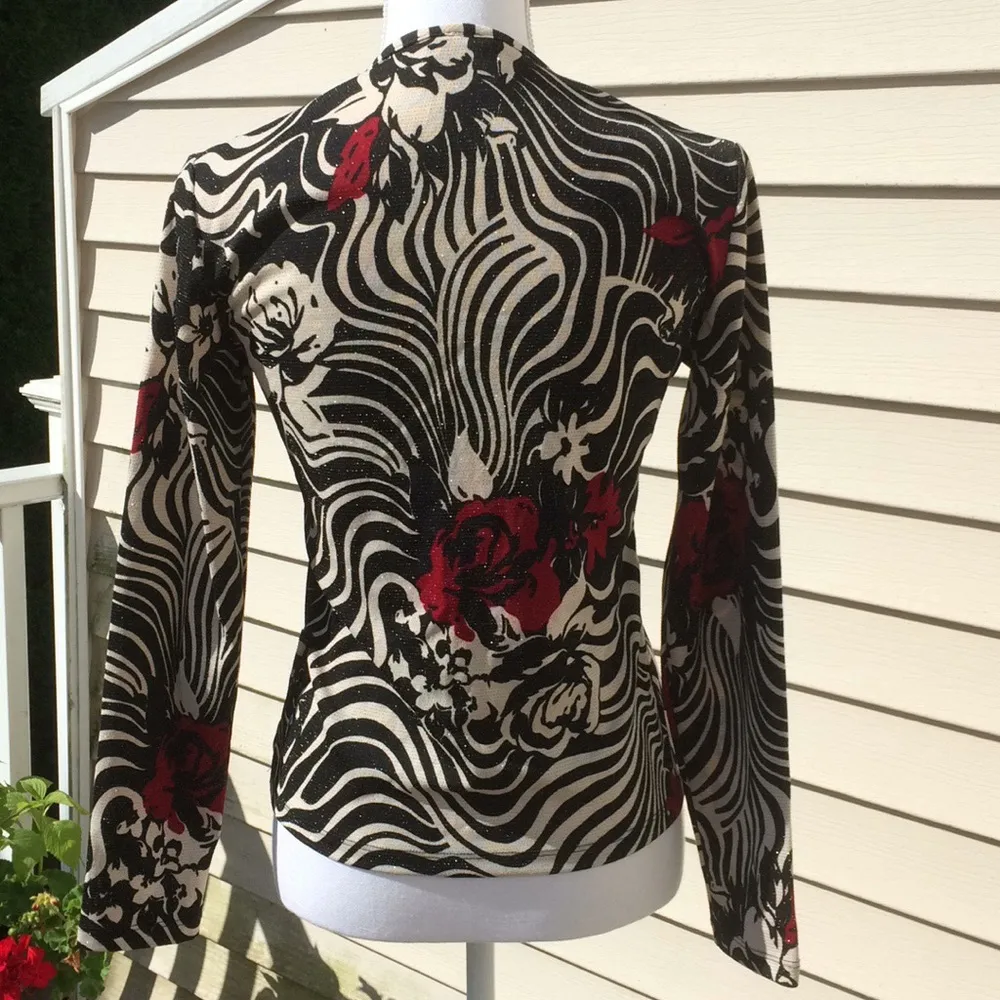 Fashion Bug Print Top (like new) - Image 3