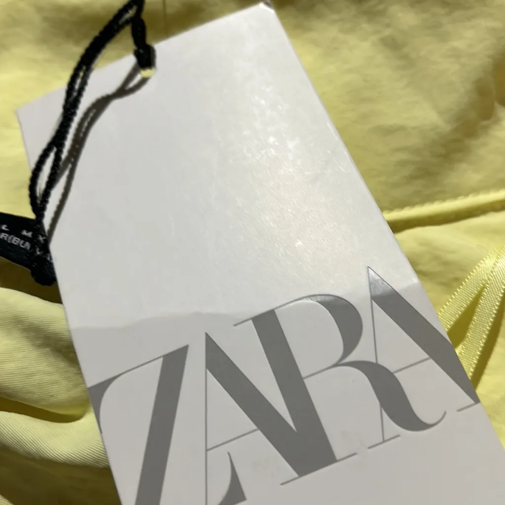 NWT ZARA COMBINATION CROPPED RAINCOAT YELLOW LARGE BLOGGERS FAV - Image 11