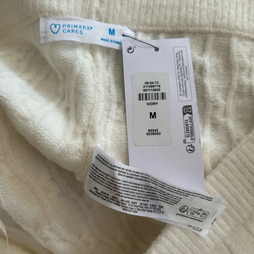 Primark Cares Ivory sweater pants size medium NWT - Image 3