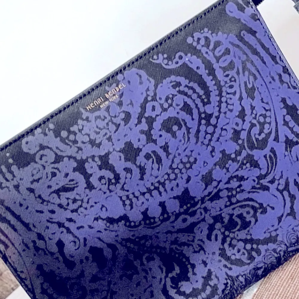 HENRI BENDEL LUXURY W57TH DAMASK CLUTCH BAG - Image 2