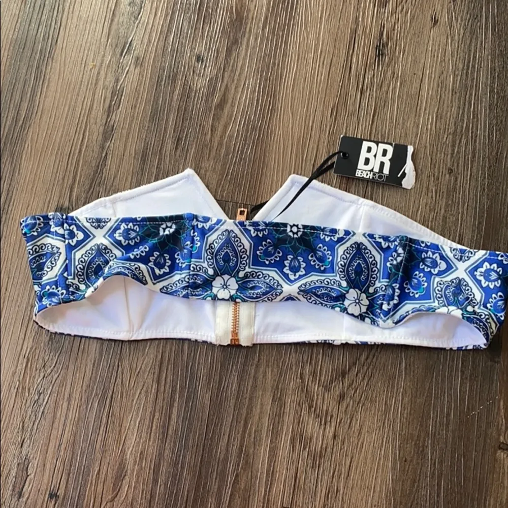 X Stone Cold Fox Bikini Top - Image 6