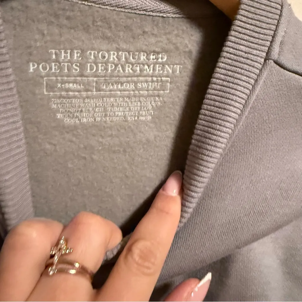 TAYLOR SWIFT  I Love You It's Ruining My Life Crewneck Sweatshirt Size XS - Image 6