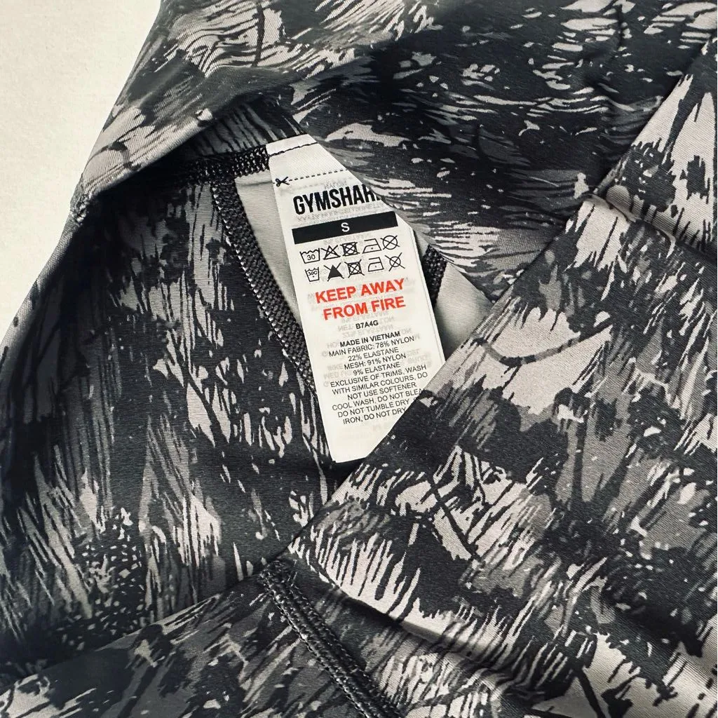 Gymshark S Legacy Logo Tight Shorts & Back Gains Sports Bra Set - Image 7