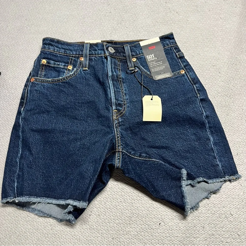 Levi’s 501® Mid Thigh Button Fly Shorts Jorts Raw Hem in Salsa Center Sz 25 NEW - Image 5