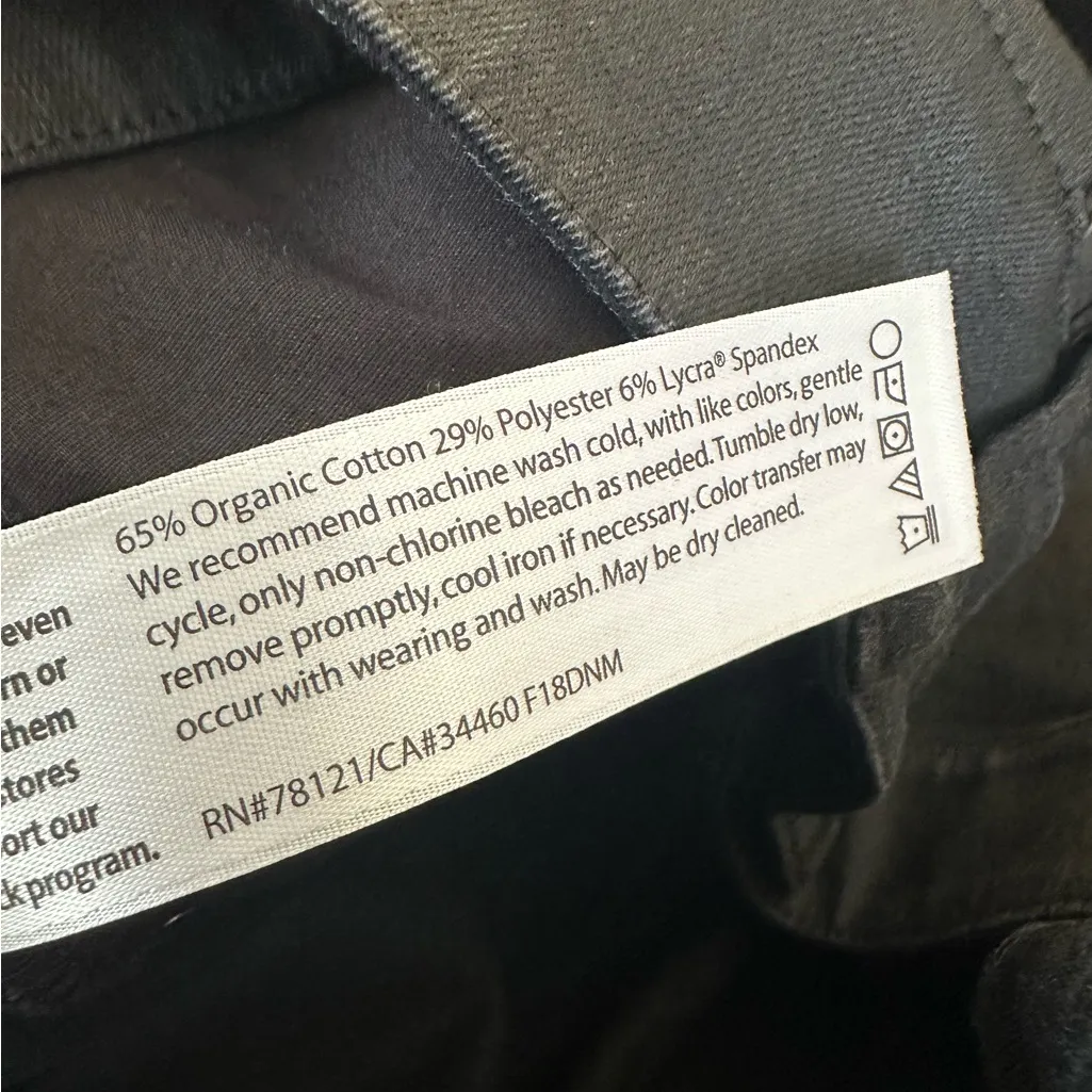 EILEEN FISHER BLACK Shiny Jeans. - Image 13