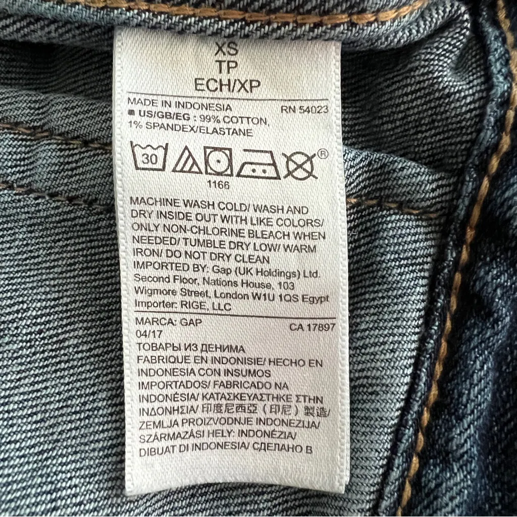 GAP denim jean jacket XS - Image 9