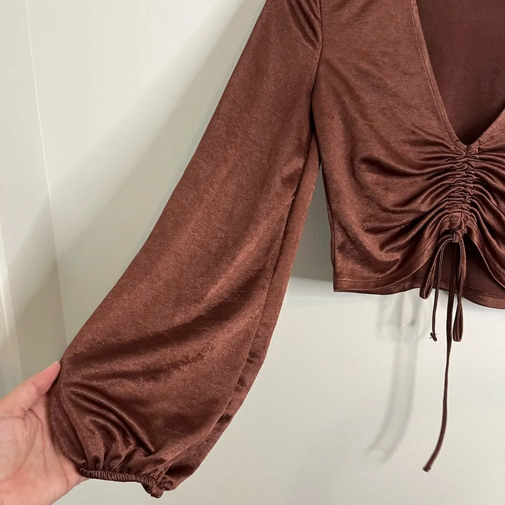 ZARA  Slinky Ruched Front Long Sleeve Crop Top Brown Small - Image 4