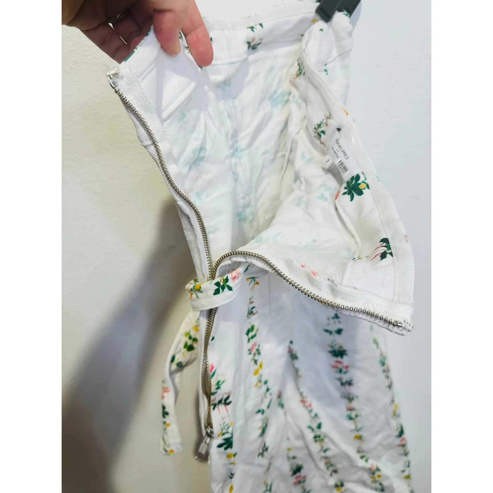 ADAM LIPPES Women's White Floral Print Strapless Belted Midi Dress Size 2 - Image 4