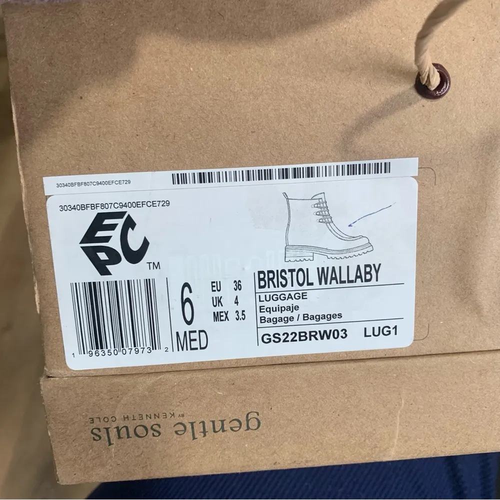 NWB Gentle Souls Women's Bristol Wallaby Tan Leather Lace Up Ankle Boots size 6M - Image 4