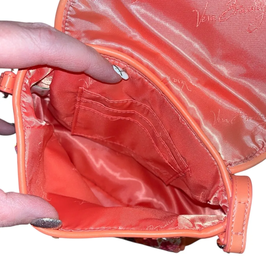 Vera Bradley Summer Sparkle Crossbody Bag in Pixie Blooms Pattern. - Image 10