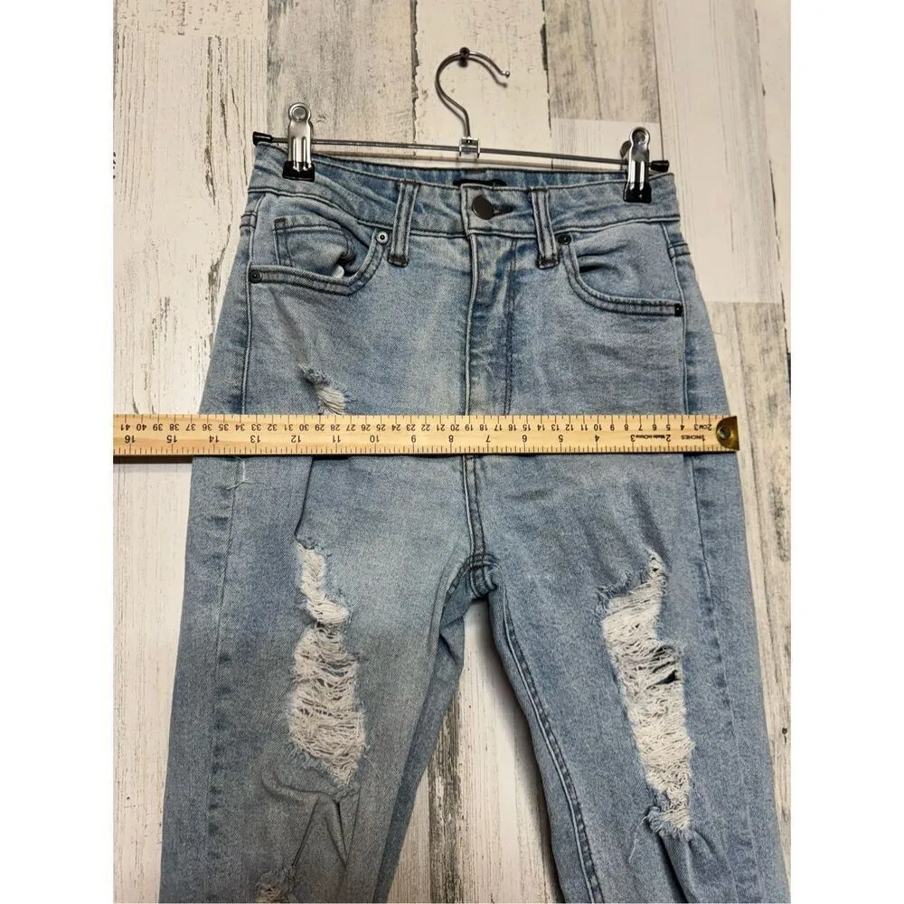 Light blue ripped skinny jeans - Image 6