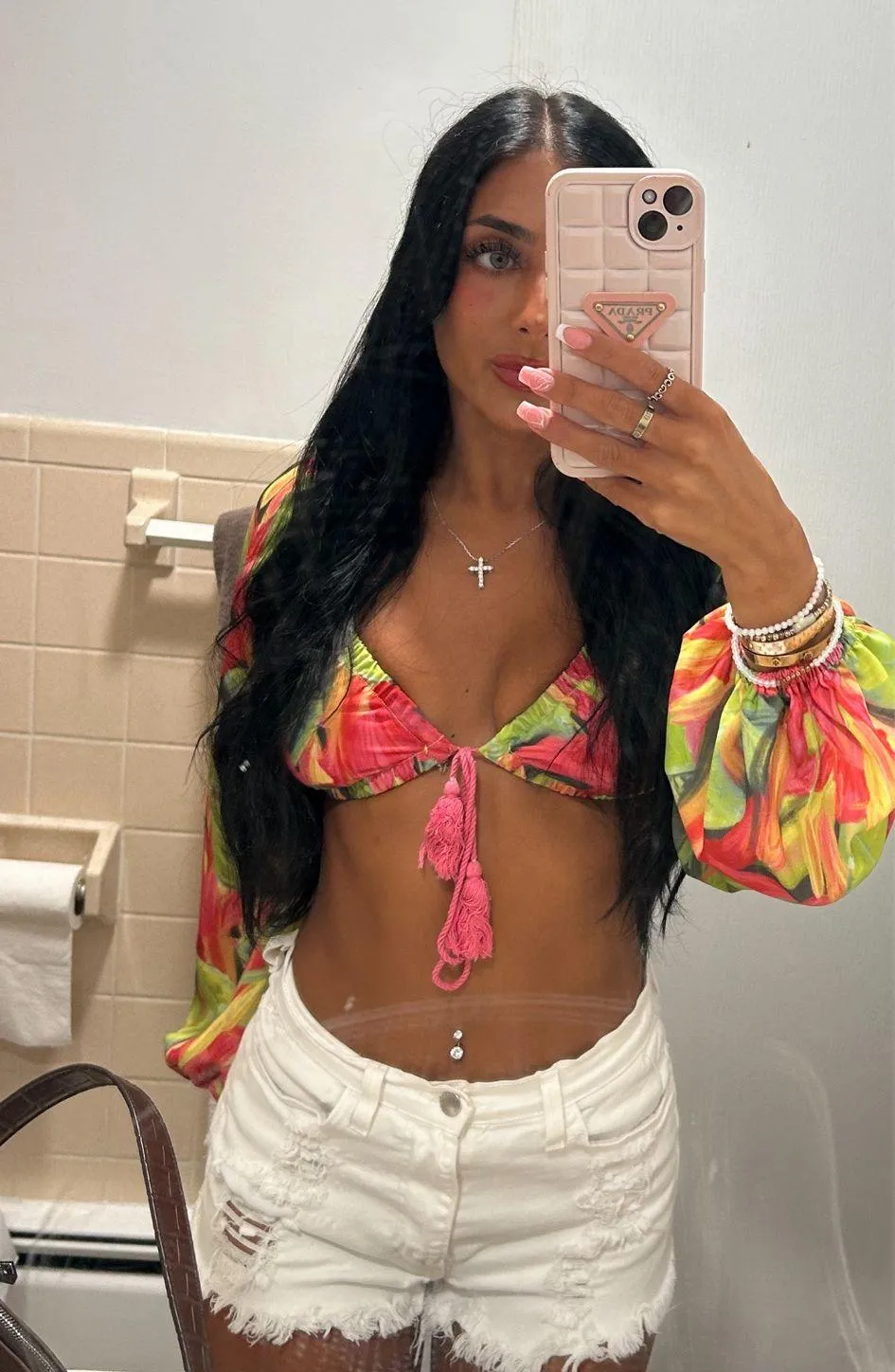 Shein Long Sleeve Crop Top - Image 4