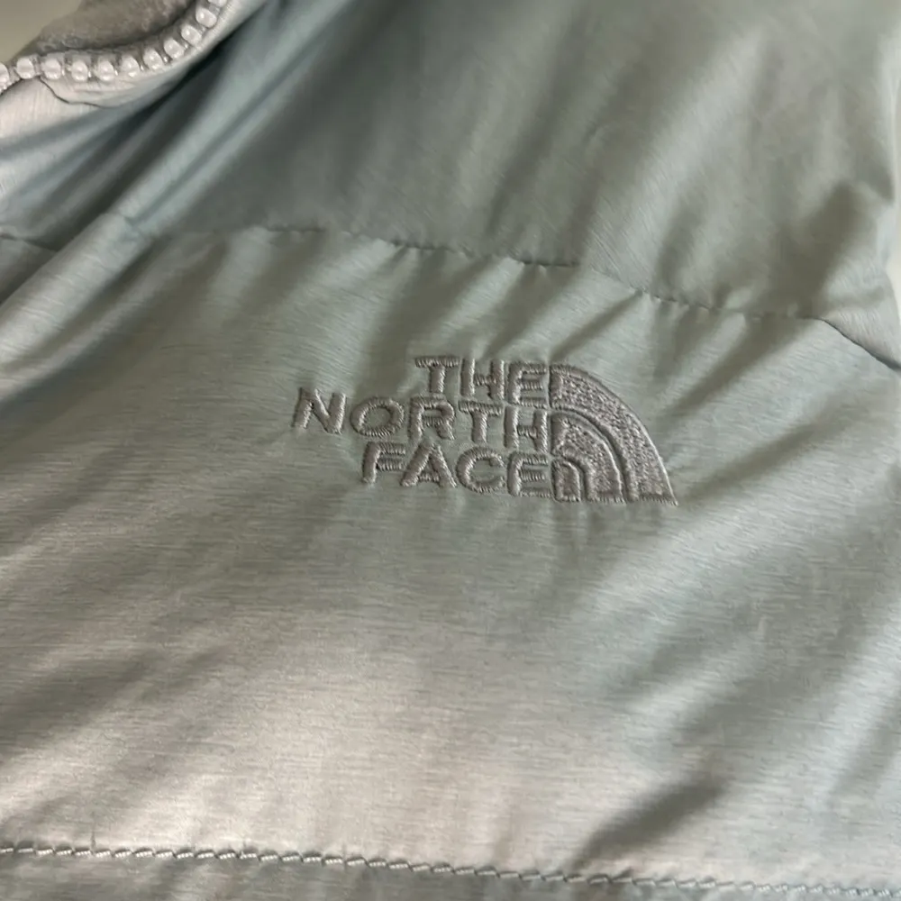 The North Face 700 Women’s Puffer Vest - Image 3