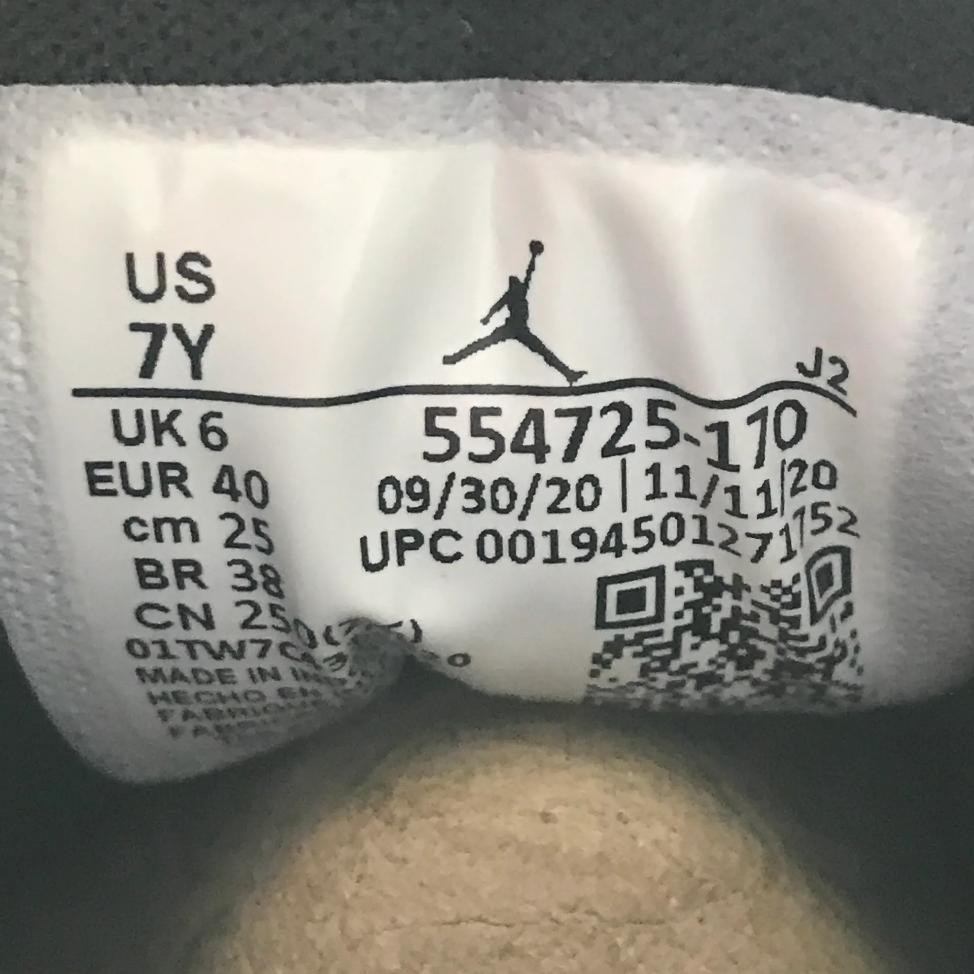 Air Jordans NWB 1 Mid GS University Gold Sneakers - Image 7