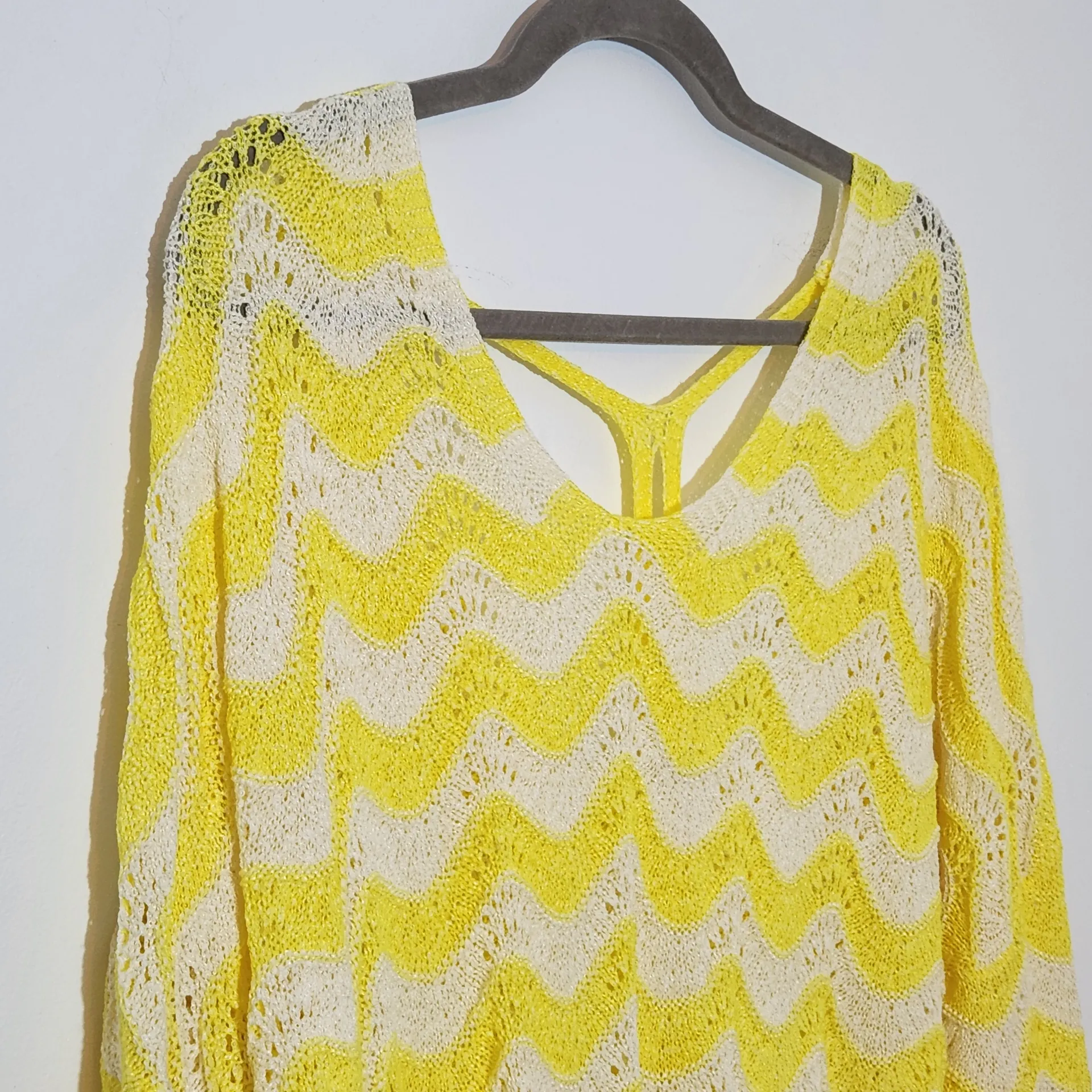 POL Yellow and White Oversized Sweater Size Large Yellow Distressed Sweater - Image 3