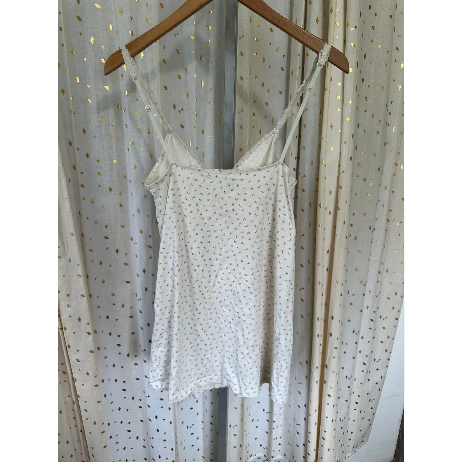 Brandy Melville Ditsy Floral Lace Trim Chemise Slip Dress Top One Size - Image 3