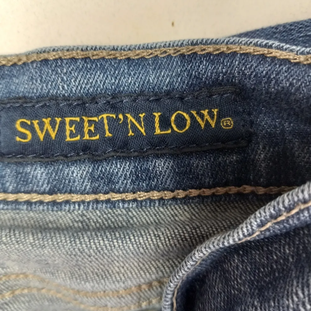 Lucky 8 30x30 Sweet N Low Medium Wash Boot Cut Jeans with Contrast Stitching - Image 2