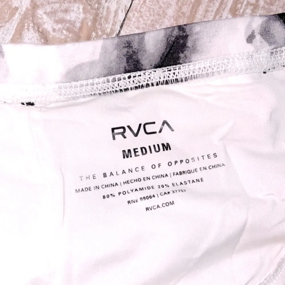 🔥RVCA Fading Petals Cheeky Bikini Bottom🔥~med - Image 9