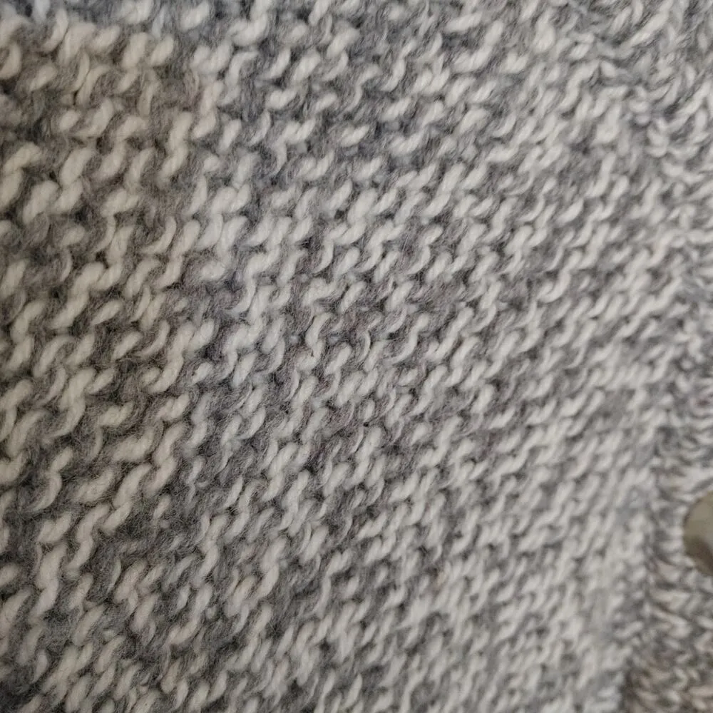 American Eagle Size Extra Small XS Gray Gray White Sweater Button Wool Acrylic - Image 6