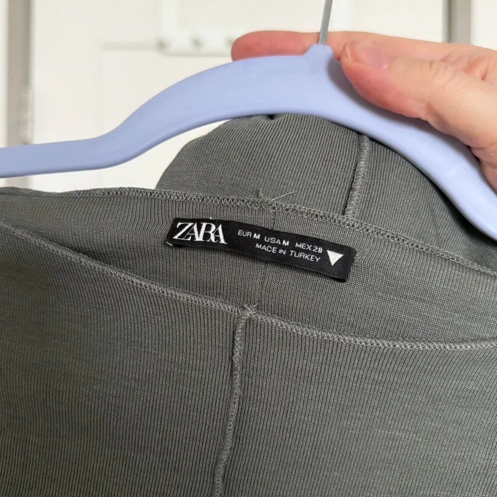 Zara Long Sleeve Crop Top - Image 2