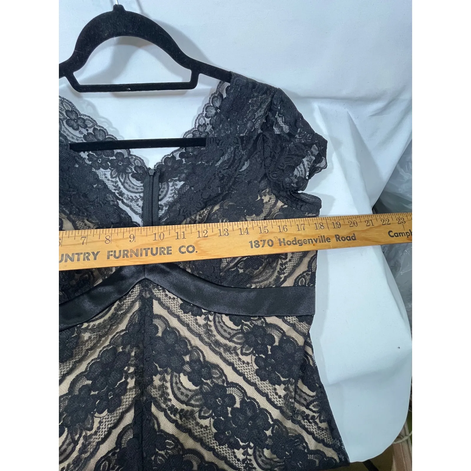 Worthington Black Lace Sheath Dress Lined V Neck Cap Sleeve Cocktail Size 8 - Image 4