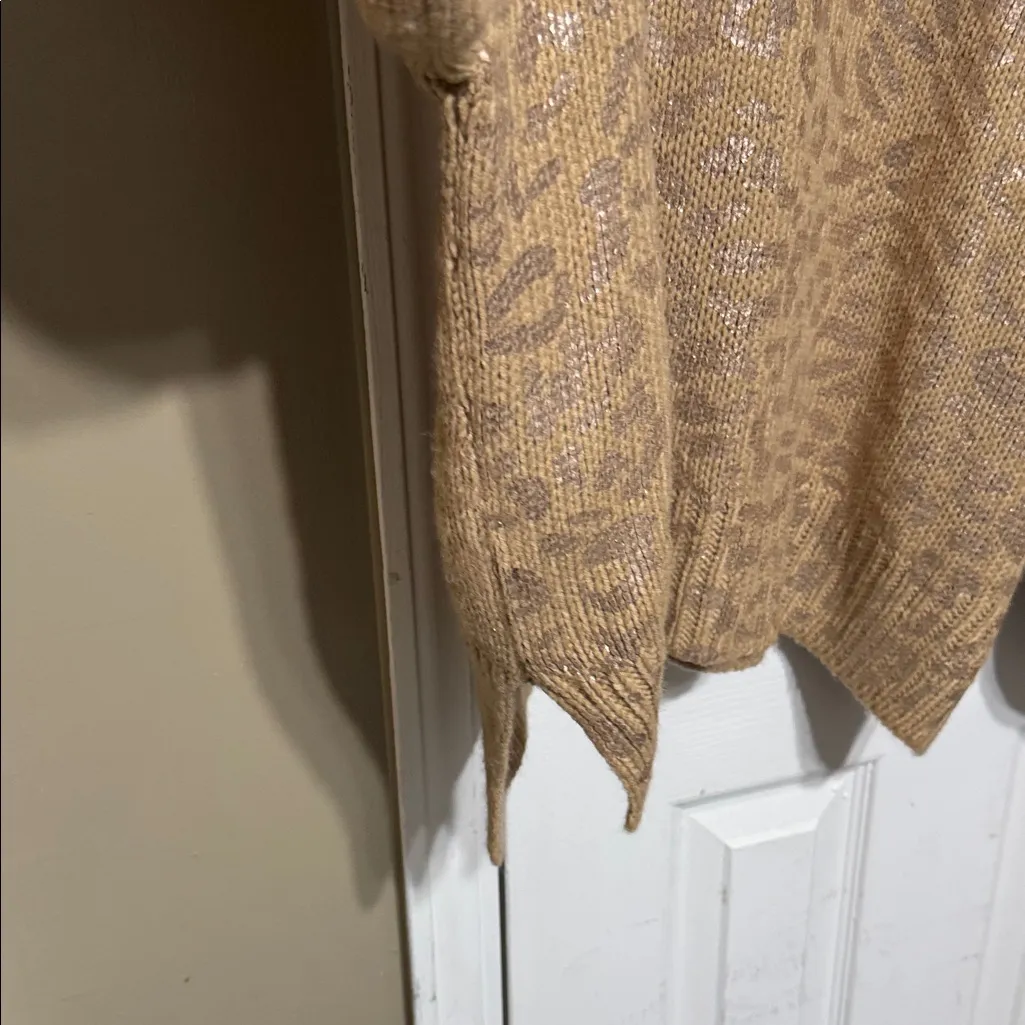 Chic Tan Leopard Print Sweater - Image 4