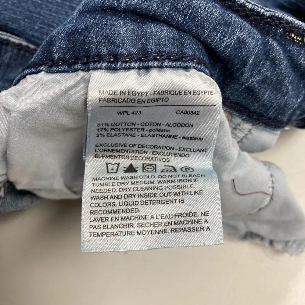 LEVI STRAUSS, Signature Women’s Jeans, Tag says 12M, but length measures 28 - Image 6